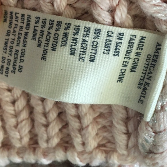 American Eagle | Pink Beanie - Picture 2 of 2